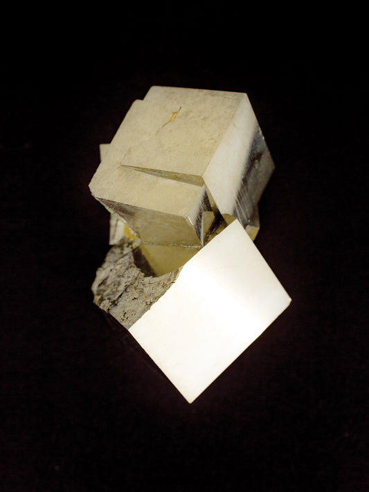 Pyrite Dark (2)